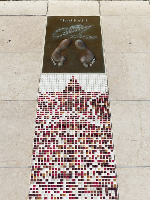 这促使国家 这促使国家